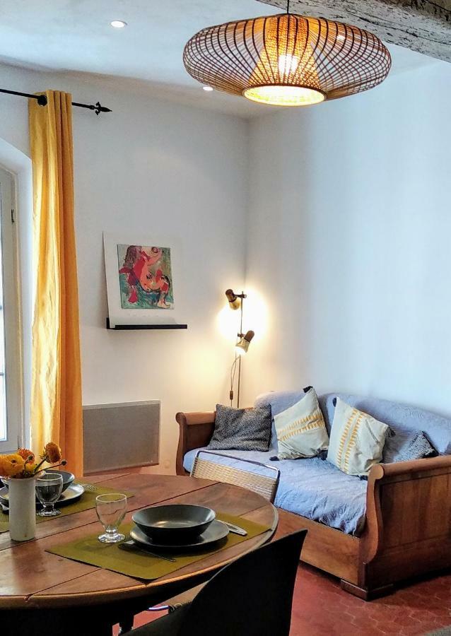 Apartamento Le Nid Des Arenes Arlés Exterior foto