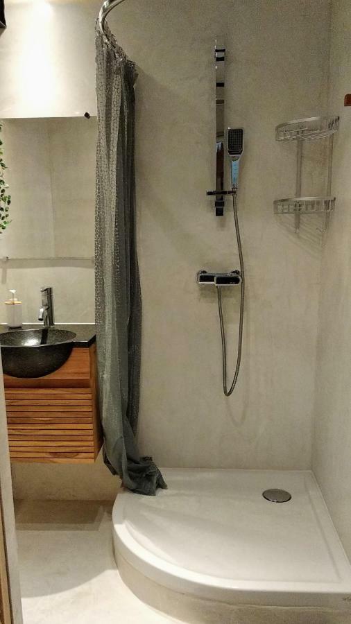 Apartamento Le Nid Des Arenes Arlés Exterior foto
